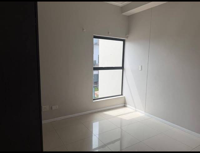 3 BEDROOM APARTMENT FOR SALE IN NEW TOWN CENTRE